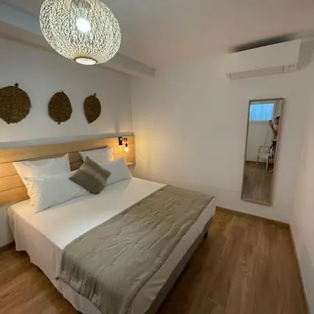 La Maison Du Port Marsa Apartment